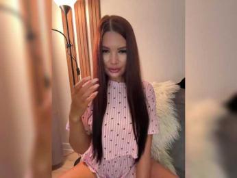 Elisandris webcam bongacams model stream image