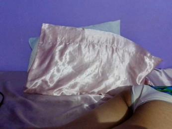 Milez webcam model stream image