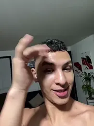 liuscast22 webcam model stream image