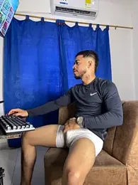 Kylian_Alessandro webcam model stream image