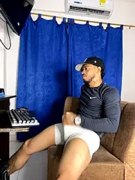 Kylian_Alessandro webcam model stream image