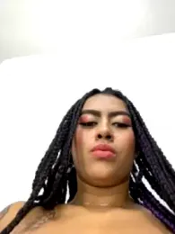 macey_elliot_ webcam model stream image