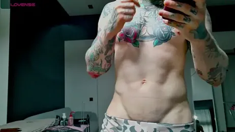 white_King9999 webcam model stream image