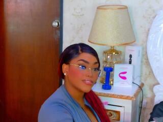 Tianah Glow webcam model stream image