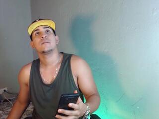 Massimo Vidal webcam model stream image