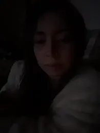 KimArts webcam model stream image