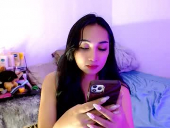 sweetlilly_18 webcam model stream image