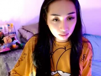 sweetlilly_18 webcam model stream image