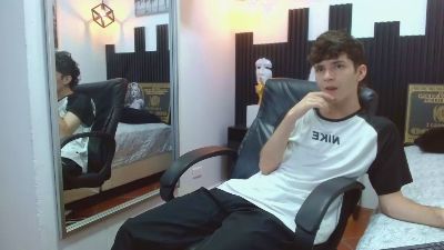 trevor_mob webcam cam4 model stream image