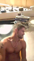 richie00731 webcam cam4 model stream image