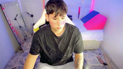 D_moneyy_ webcam model stream image