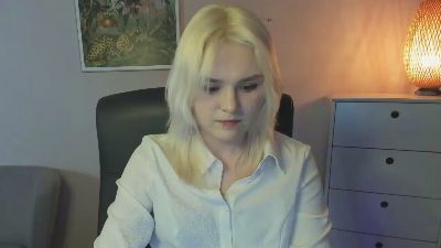 SweetLilyxo webcam model stream image