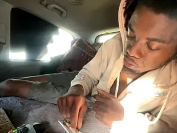 SlimeCrownzOut5 webcam model stream image