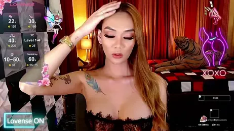 MeatyCockLuna webcam model stream image