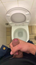 Cem281 webcam model stream image