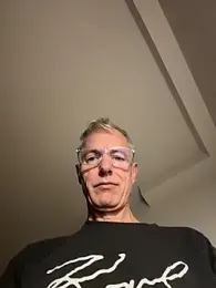 SexyLeon8 webcam model stream image