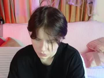 berry_assortment webcam model stream image