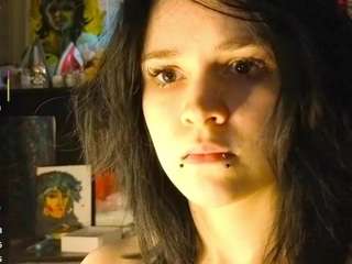 lesliwoolum webcam model stream image