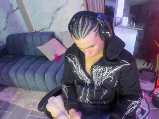 Arthur Stonee webcam model stream image