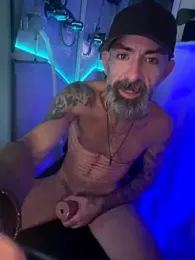 HandyBro webcam stripchat model stream image