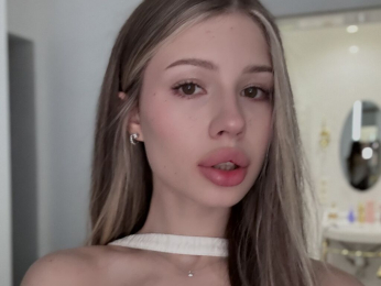 BettyGram webcam model stream image