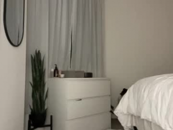 luvaimee webcam model stream image