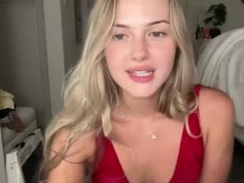 luvaimee webcam chaturbate model stream image