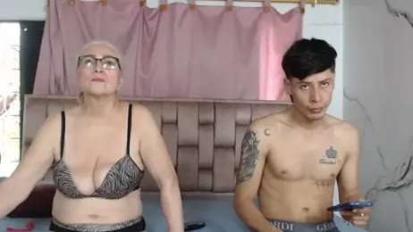 Sexytaty2022 webcam stripchat model stream image