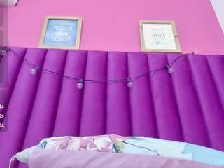 collegepawg webcam model stream image