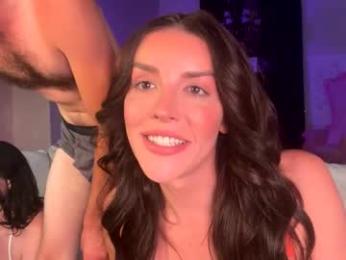 leahhayes webcam model stream image