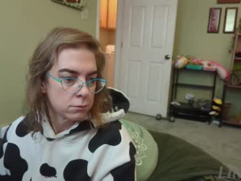 linzy19 webcam model stream image