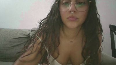 AuraLuxe webcam model stream image