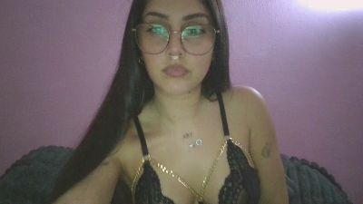 AuraLuxe webcam model stream image