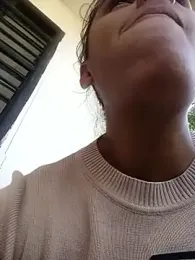 Andreita_95 webcam model stream image