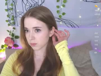 tayasha webcam model stream image