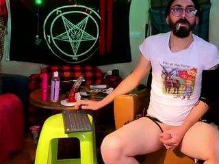 6thsin webcam model stream image