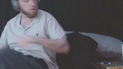 Genitalwars webcam model stream image