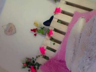 eemily3 webcam model stream image