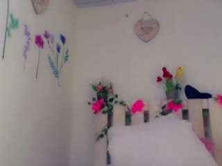 eemily3 webcam model stream image