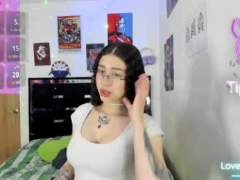 alice_martinez_ webcam model stream image