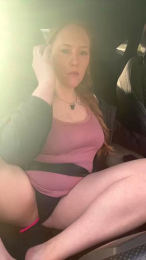 Plushpie webcam model stream image