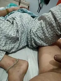 Pretty_bhabhi webcam stripchat model stream image