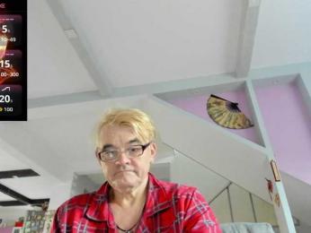 SilverPassion webcam model stream image