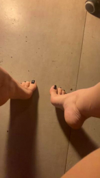 pissriot webcam cam4 model stream image