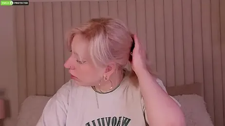 RachelCart webcam model stream image