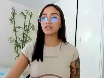 ASIAM_BRUNET webcam model stream image