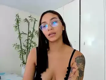 ASIAM_BRUNET webcam model stream image