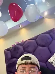 Noah_Wiliams webcam stripchat model stream image