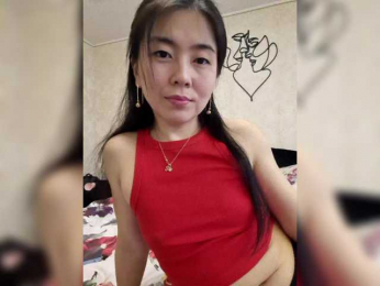 Annifer webcam model stream image