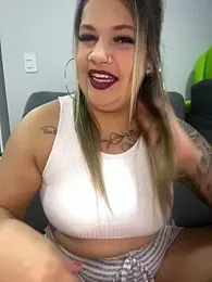 kahreal webcam stripchat model stream image